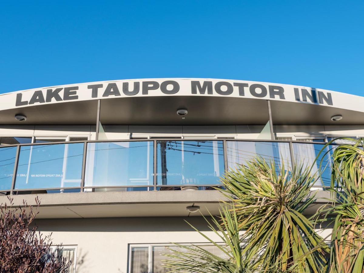 Lake Taupo Motor Inn Exteriör bild